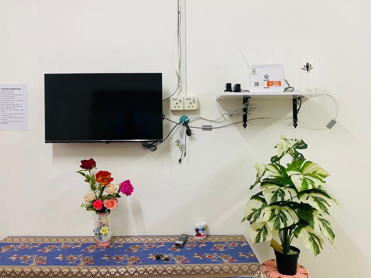 Homestay Ummi Kuala Terengganu Buitenkant foto